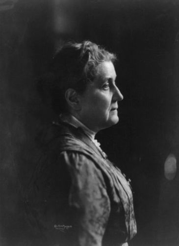 Gilberto Campos, 4th Period ~ 1860-1935 she was a pioneer settlement worker died in Chicago, Illinois