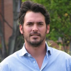 Abog Escuela de Derecho de la Sergio Arboleda. Master Inteligencia Estratégica y Perspectiva. Responsabilidad social empresarial. Actual/ con Gob de Antioquia