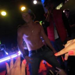 Amo a Mario Hart ♥♥♥ y Odi0 -.- que hablen
  mal de él!!!!