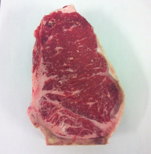 VGkev's profile picture. 4 th born at VG Meats 
Trained in meat science at the university of guelph. Bsc (agr) 
Wearing the technical hat most days but sales, operations and other!