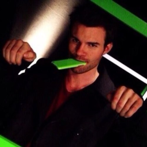 I'm Elijah Mikaelson! Yes I'm a original vampire! My brother is Niklaus & my sister is Rebekah. I'm Single & looking [ 18 + mature content ]
