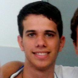 Estudante, Torcedor do @TrezeFC , Jogo atualmente na categoria de base do @SportCampina ,