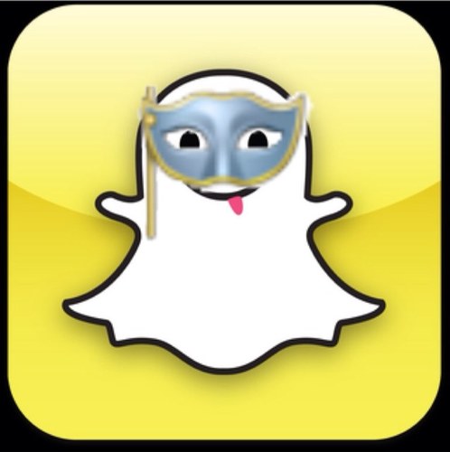 Send nude snapchats to 'snapnudez17' and i'll post them on here completely anonymous!