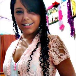 Você vai me olhar, me julgar, tirar conclusões precipitadas, mas mesmo assim ainda não vai me conhecer. *-*-*