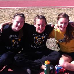 leahbrossoit's profile picture. Nuggetz