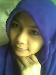 SuryaniThohir's profile picture. Jangan nunggu bahagia lalu bersyukur,tapi bersyukurlah maka akan bahagia.