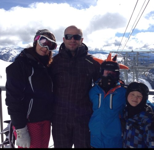 DJ_ROWLY's profile picture. 