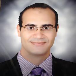 تمهيدي الماجستير  الدراسات العليا 
شهادة دبلوم في الإدارة المدرسية
شهادة دبلوم في أصول التربية 
ليسانس الآداب والتربية في اللغة العربية والدراسات الإسلامية