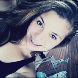 nosso suor sagrado é bem mais forte que esse sangue amargo ♪   http://t.co/Cc6VevpfQM