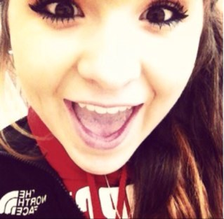 Alice_Burger10's profile picture. 