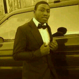 Am emmanul oluwaseun isaac,born in nigeria a guy of 25year black in complexion and normai height I love nigeria