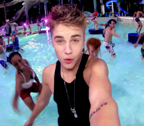 Boy Belieber. Believe in your dreams. I love Justin Bieber and Dylan Holland. BRAZIL! 18 years;