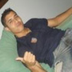 Andre_Bochini's profile picture. ''...André Bochini...''
''...Sou um jovem Louco num mundo onde pessoas Normais constroem bombas atômicas...''