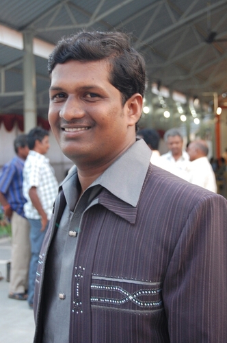 vinodreddy2013's profile picture. 