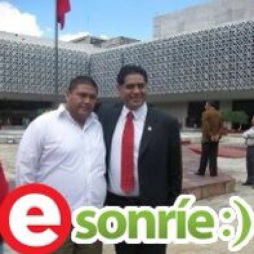 A sus ordenes en el Movimiento Territorial Estatal, Amigo de los Amigos...