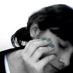 yo estoy vivo y tu ya no estás.

http://t.co/It5pl18pCY
