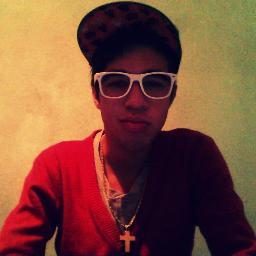 18 Anos, Jogador De Futebol, Ousado, Alegre e Filho De Deus!' 

   ★ #OusadiaeAlegria ★