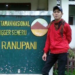 ♥@tetishunyananay \ orang yang gak pernah mencicipi pahit, gak akan tau apa itu manis 
→ semua akan indah pada waktunya (˘▿˘)