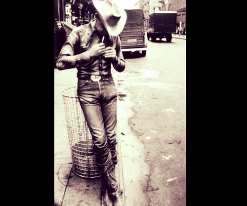 country boy that loves his girlfriend. always treat women with respect