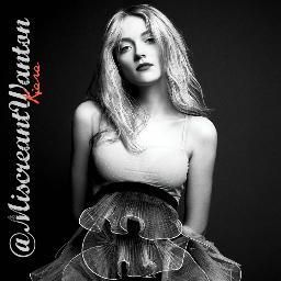 MiscreantWanton's profile picture. This time I'll write the book for you to read, of how I gloriously stood with pride and watched you bleed. {#GrislyDisney | #TheLionKing}