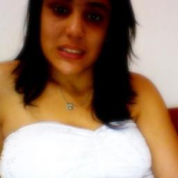 eu  sou uma pessoa que nao  aguenta calada .eu  nao abaixo a cabeça  pra ninguem ser  eu  estive certa.