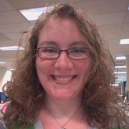 Knitter, weather nerd, and owner of an adorable dog.