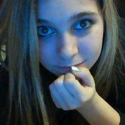 Macie is tha name. 
16 Years young.
William Blount High school. 3