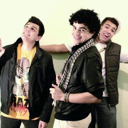 Twitter Oficial da Banda Xis4 
| @Allexis4 , @david_xis4 e @victorlopeess 

http://t.co/NI2pg90hQC