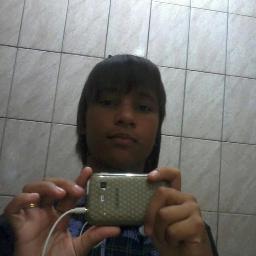 Lutar pelo Amor e boom,Mas Alcança-lo sem Luutar ee aiindamelhor     vcss n  acham rsrs