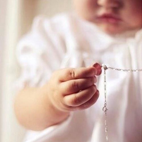لنْ تُصبح الحَياةْ مِن حَولِك أفضَلْ حَتى تُصبح أنتْ أفضَلْ للحَياةْ مِن حَولِك ⑅♡ اللهم آجْعل م نكْتُبه شاهداً لنا لا عَليّنا ،،