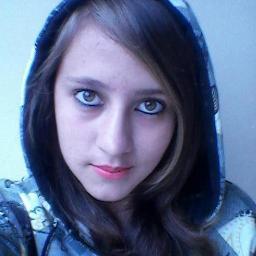 Não busco a perfeição em ninguém e não quero que busquem isso em mim. Sou o que sou, e não o que dizem (;
http://t.co/meo71H0ipd
