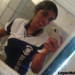 # Não sujo minhas mãos com pessoas insignificantes.Afinal nada melhor do que vê-las tropeçando no seu próprio fracasso(...)
