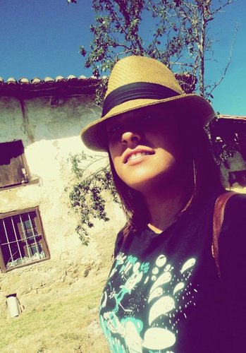 Hija de Pedro el de Casavegas y Dori la de Vañes.