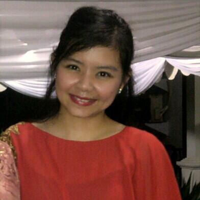 PR & Corpcomm, Comm. Enthusiast, A Young Lecturer, A Wife, A Mother of HAM, Coffee-addict, MAC savvy, Flower lover, Socmed Enthusiast, Blogger