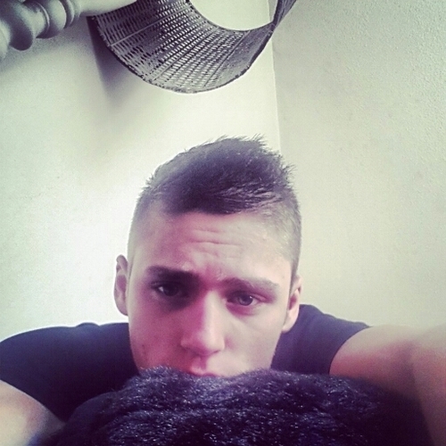Do ya thang man, fuck where there lookin at. #ABCcrew | Graffiti Artist | vakantie ganger | Kickboxer @TeamYpenburg