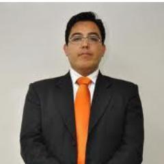 Lic en Derecho, me gusta la politica,creo en la justicia y en las personas que demuestran ser justas.guto por el futbol,equipo favorito el America.