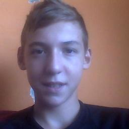 holaa :P  soy de devoto... soy de  CARP (RIVER PLATE) 3 pasion....  seguime y te sigo :D  agregame en fb :P