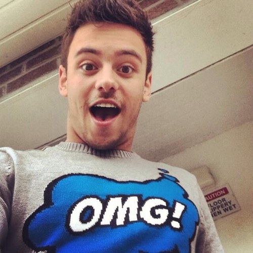 i love my followers! follow me and i will follow back. i love olly murs, tom daley, justin bieber, one direction, JLS little mix. my faves are the janoskians