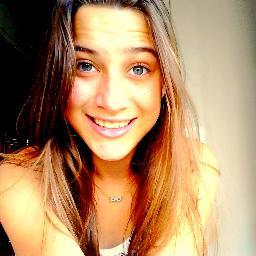 ''Porque nada dura para sempre
Nem mesmo a fria chuva de novembro.''
-Guns N'Roses ''November Rain''