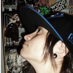 sou só da @senta_I_ e de maaaai ngm  u.u