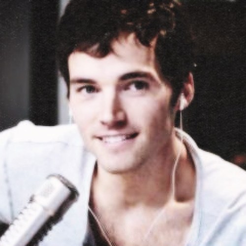 •Fear is an illusion.• {THG RP - Semi Literate.} {FC: Ian Harding.}