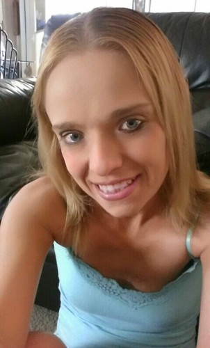 lilblondie86's profile picture. 