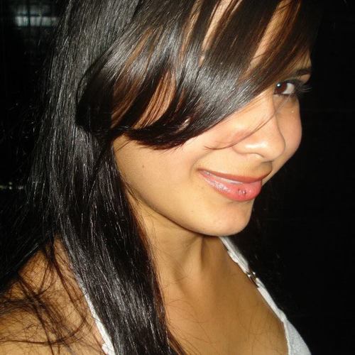 Thayene12's profile picture. Ter a melhor chuteira não te faz o melhor jogador