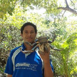 CROSSLEYTATUI's profile picture. Taro Farmer, Grandfather, Father, Part-time Writer, Auditor, Consultant, MP