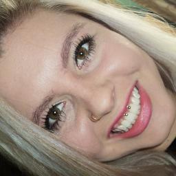 Não fique esperando nada de mim. Às vezes sou triste ou feliz. Às vezes nem eu sei quem eu sou!