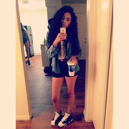 9teen Fashion Single My life is a runway what can i say i loveb it