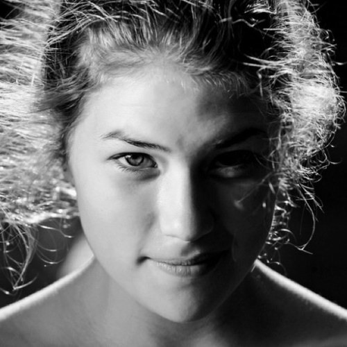 sarahclarevans's profile picture. Cause sometimes that mountain youve been climbing is just a grain of sand