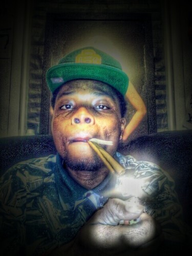 #KING#PrettyNigga#SucessRoute#beautifulWOMEN #GoodKush #WalkingArtShow #Wisdom#Love#MarryMe