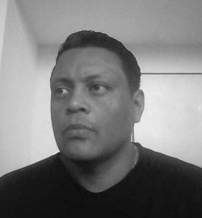 Diseñador Gráfico, en proceso de crecimiento constante...En contacto
