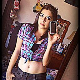 Sariithanieva's profile picture. 